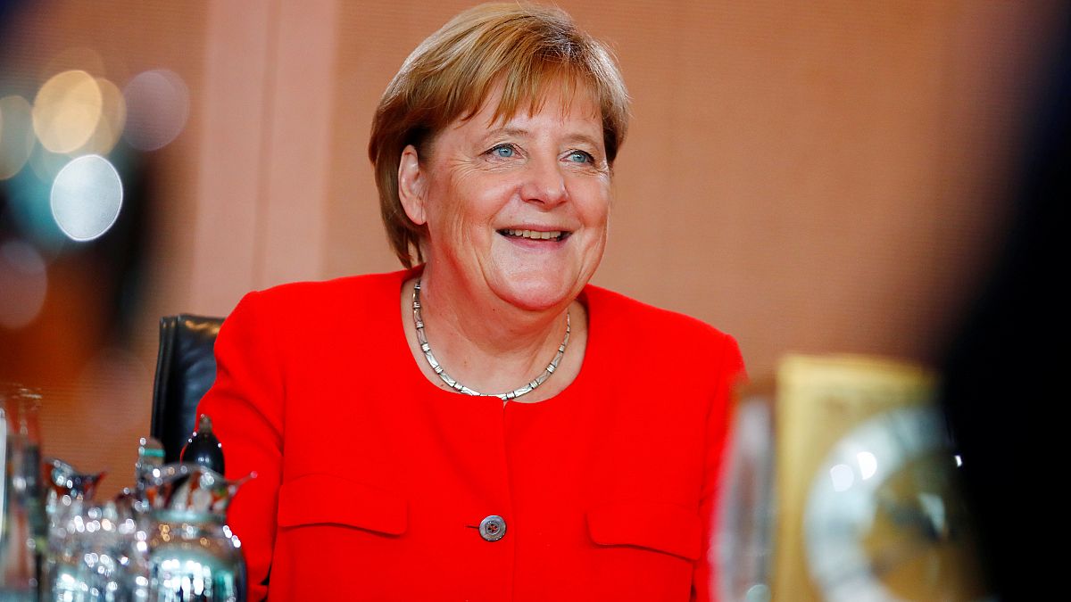 Başbakan Merkel, İstanbul'da Suriye toplantısı düzenlenmesine sıcak bakıyor