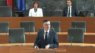 Parlamento esloveno escolhe novo primeiro-ministro 