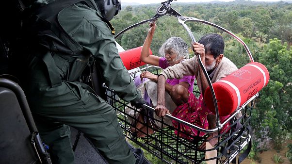 Menschen in Südindien werden gerettet Menschen in Südindien werden gerettet