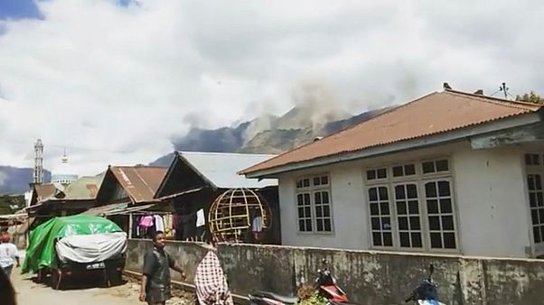 Keine Ruhe auf Lombok: 2 schwere Erdbeben erschüttern Ferienparadies Keine Ruhe auf Lombok: 2 schwere Erdbeben erschüttern Ferienparadies
