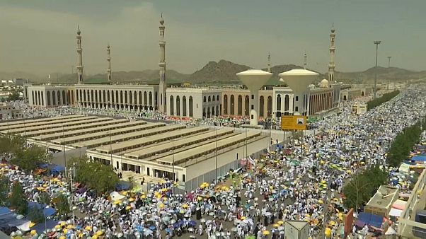 Hadsch: Zwei Millionen Pilger am Berg Arafat Hadsch: Zwei Millionen Pilger am Berg Arafat