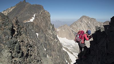 قیمت ارز؛ آیا کوهنوردان مستقل با صعودهای برون مرزی خداحافظی می‌کنند؟