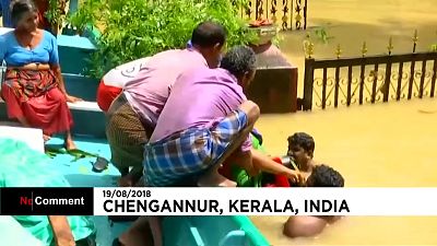 Imagens dramáticas dos resgates em Kerala