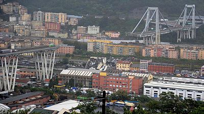 CCTV shows moment of Genoa bridge collapse