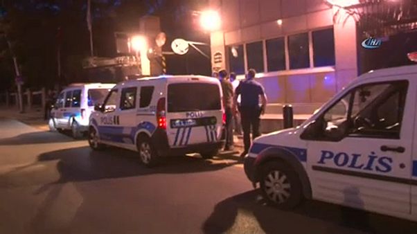 Lövöldözés a követségnél: elfogtak egy embert Lövöldözés a követségnél: elfogtak egy embert