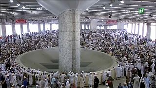 Lapidación del diablo: los musulmanes celebran el tercer día de la peregrinación a La Meca