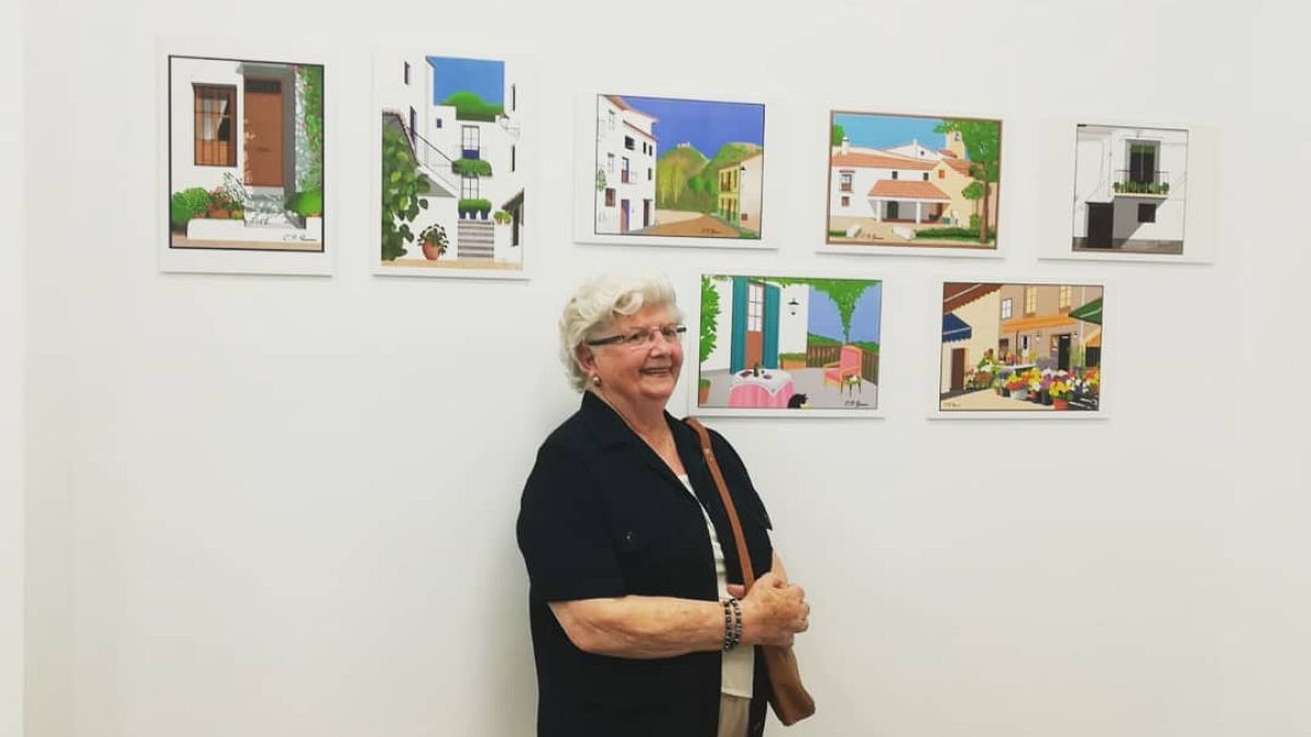 Concha, la artista valenciana de 88 años que realiza bellas obras con Paint