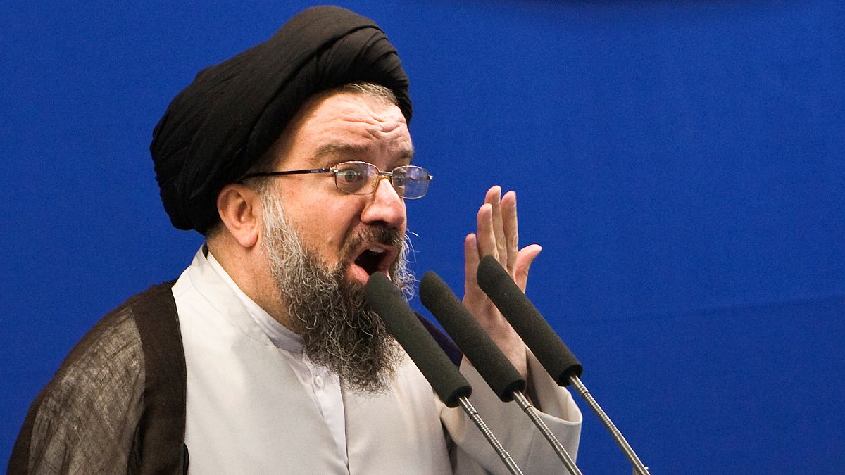 أحمد خاتمي يهدد واشنطن وتل أبيب إذا هاجمت أمريكا إيران ويقول إن ثمن الحرب باهظ جدا 