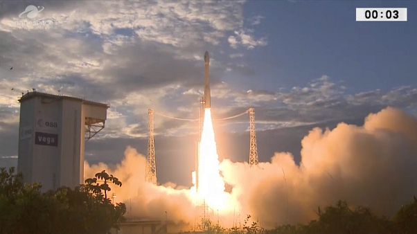 Aeolus, le dieu satellite des vents terrestres en orbite ! Aeolus, le dieu satellite des vents terrestres en orbite !