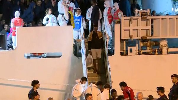 Los 29 menores del Diciotti han podido desembarcar Los 29 menores del Diciotti han podido desembarcar