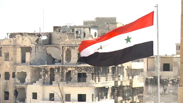 حلب تنفض غبار الحرب وعودة تدريجية للحياة في عاصمة سوريا الاقتصادية حلب تنفض غبار الحرب وعودة تدريجية للحياة في عاصمة سوريا الاقتصادية