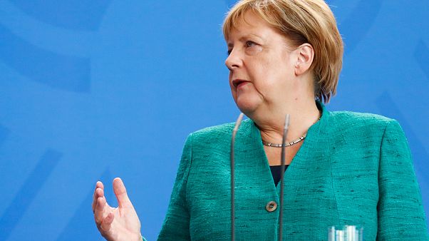 Merkel beginnt heikle Reise in den Kaukasus Merkel beginnt heikle Reise in den Kaukasus