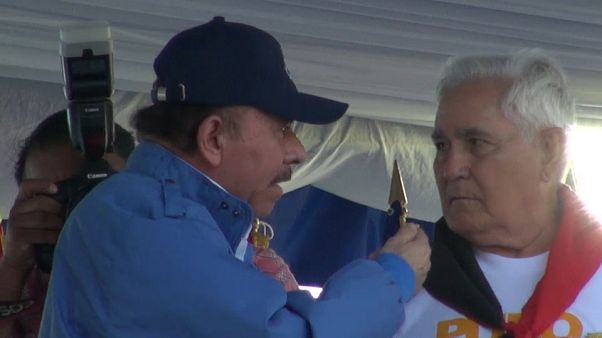 Ortega carga contra EEUU en el aniversario de la revolución Ortega carga contra EEUU en el aniversario de la revolución