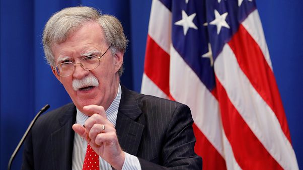 Russland und USA versuchen, Beziehungen zu verbessern Russland und USA versuchen, Beziehungen zu verbessern