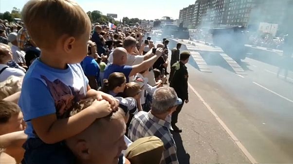 В Курске упал танк В Курске упал танк