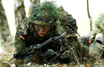 ارتش آلمان به جذب جوانان زیر سن قانونی روی آورده است
