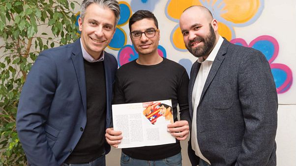 Empörung: Firas (27), schwuler Asylbewerber aus dem Irak, zu "mädchenhaft"? Empörung: Firas (27), schwuler Asylbewerber aus dem Irak, zu "mädchenhaft"?