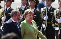 Merkel Ermenistan ziyareti sırasında 'soykırım' kelimesini kullanmadı
