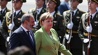 Merkel Ermenistan ziyareti sırasında 'soykırım' kelimesini kullanmadı