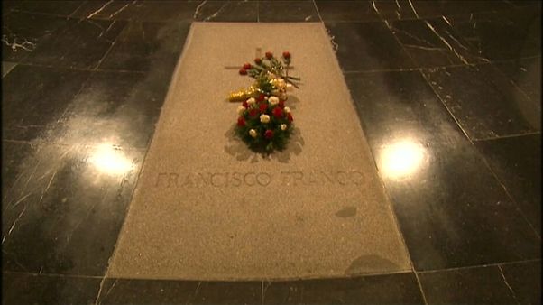 La familia de Franco tendrá 15 días para hacerse cargo de sus restos La familia de Franco tendrá 15 días para hacerse cargo de sus restos