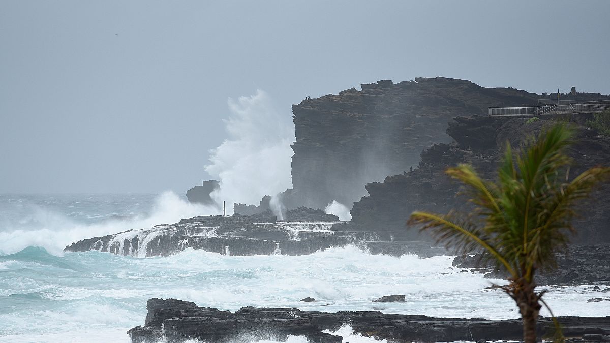 Trópusi viharrá szelídült a Hawaii-t ostromló Lane hurrikán 