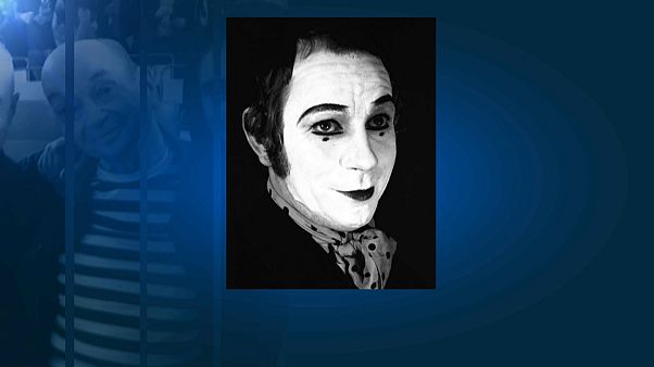 Bowie-Choreograph Lindsay Kemp gestorben Bowie-Choreograph Lindsay Kemp gestorben
