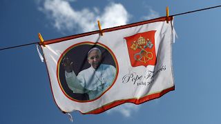 البابا فرنسيس: الكنسية مازالت تعيش العار الذي جلبته الاعتداءات البشعة