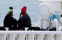Se agrava la situación de los inmigrantes que permanecen a bordo del Diciotti