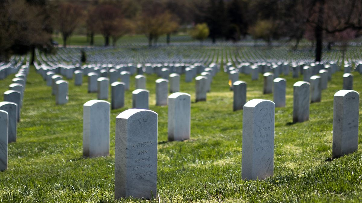أستراليا تفكر في اللجوء إلى تأجير القبور لمدة 99 سنة