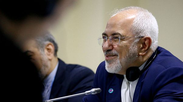 ظریف: اگر هاشمی با امیر عبدالله مذاکره نمیکرد مسیر تاریخ عوض نمیشد ظریف: اگر هاشمی با امیر عبدالله مذاکره نمیکرد مسیر تاریخ عوض نمیشد