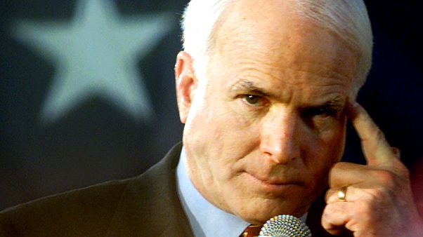 McCain: Héroe de guerra, candidato presidencial y senador rebelde McCain: Héroe de guerra, candidato presidencial y senador rebelde