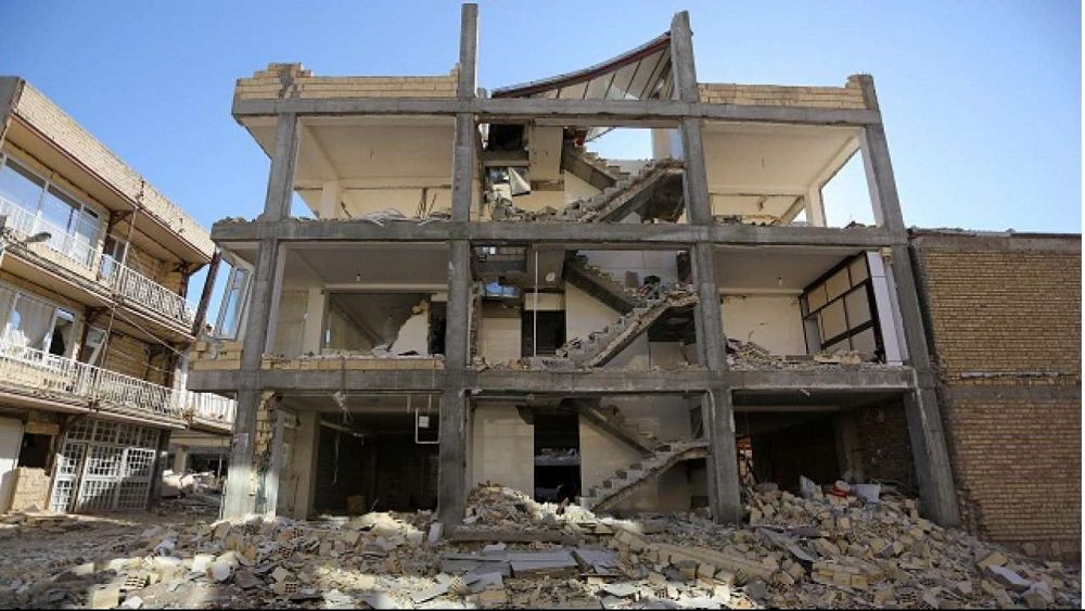Strong earthquake hits northwest Iran, killing 2 and wounding 241