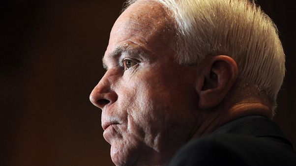 Los ciudadanos quieren ofrecerle su último adiós a John McCain Los ciudadanos quieren ofrecerle su último adiós a John McCain