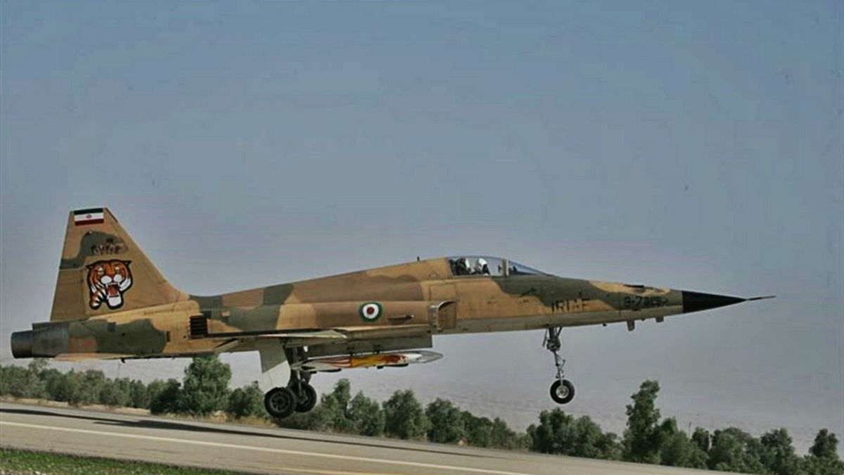 سانحه هوایی جنگنده اف-۵ در دزفول به کشته شدن خلبان مربی انجامید