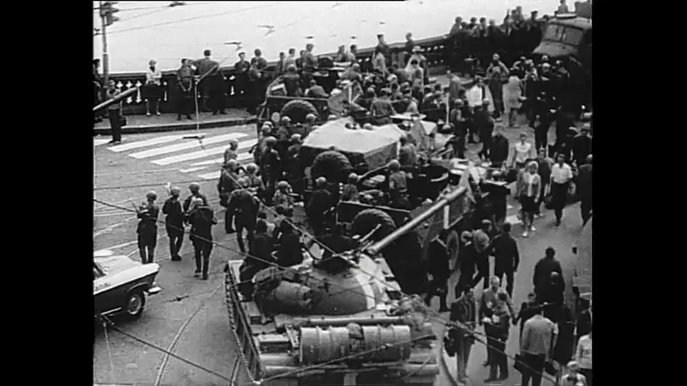 1968 Soviet invasion of Czechoslovakia remembered in Red Square