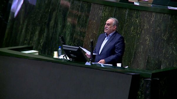 Iran : le ministre de l'Économie limogé Iran : le ministre de l'Économie limogé
