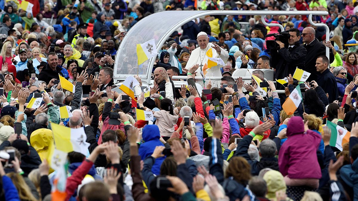Papa Francisco pede perdão de Deus pelos abusos sexuais na Irlanda