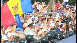 La policía de Moldavia disuelve un mitin de protesta en el Día de la Independencia