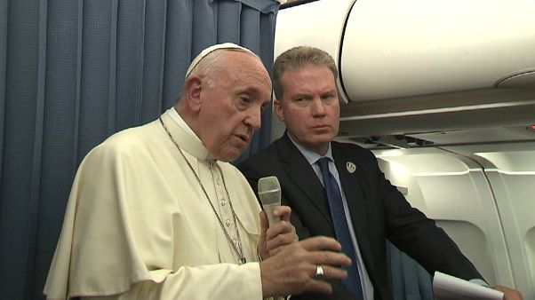 Frase choc di Papa Francesco su bimbi gay Frase choc di Papa Francesco su bimbi gay