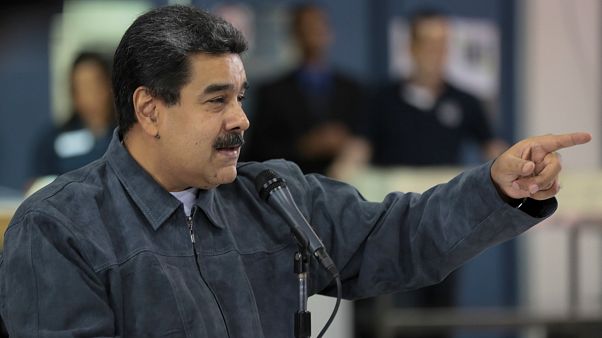 Mini-barras de ouro e criptomoeda para relançar economia venezuelana Mini-barras de ouro e criptomoeda para relançar economia venezuelana