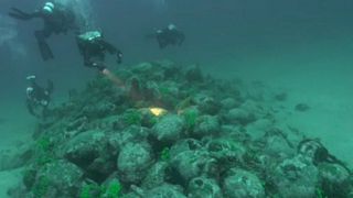 Κροατία: Ανακαλύφθηκε ρωμαϊκό πλοίο με 600 αμφορείς