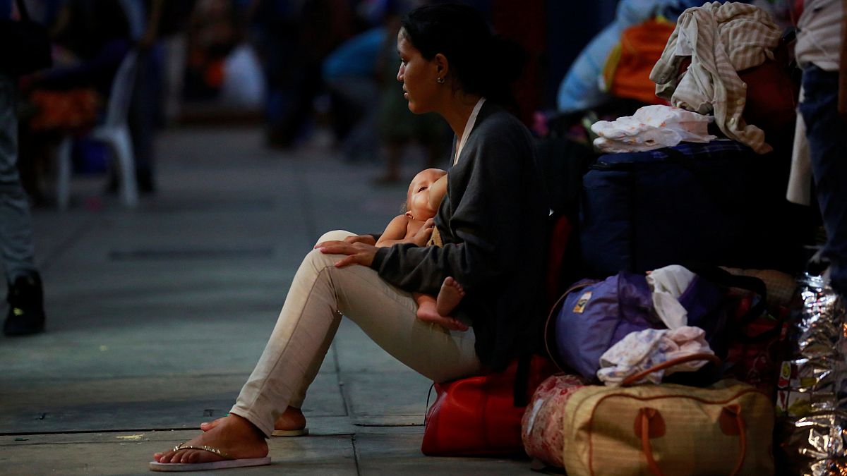 Brésil : l'exode des futures mères vénézuéliennes