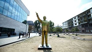 تمثال للرئيس التركي أردوغان يثير أشكالية في معرض فني شهير بألمانيا