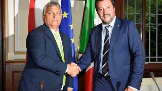 Orbán e Salvini, juntos pelas políticas de imigração