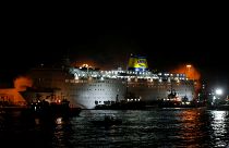 Pánico a bordo de un ferry griego en llamas