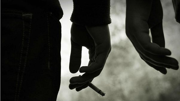 Fumar y beber comienza a dañar las arterias de los adolescentes a los 17 años Fumar y beber comienza a dañar las arterias de los adolescentes a los 17 años