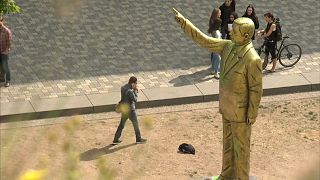 A polémica estátua de Erdogan na Alemanha