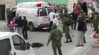 الجندي الإسرائيلي الذي قتل فلسطينياً مصاباً على الأرض "ليس نادماً" على فعلته 