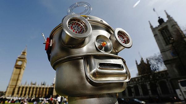 Amnesty: "Mettere al bando i robot killer per evitare scenari distopici" Amnesty: "Mettere al bando i robot killer per evitare scenari distopici"