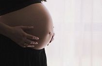 Spanish families stranded in Ukraine with their surrogate babies
